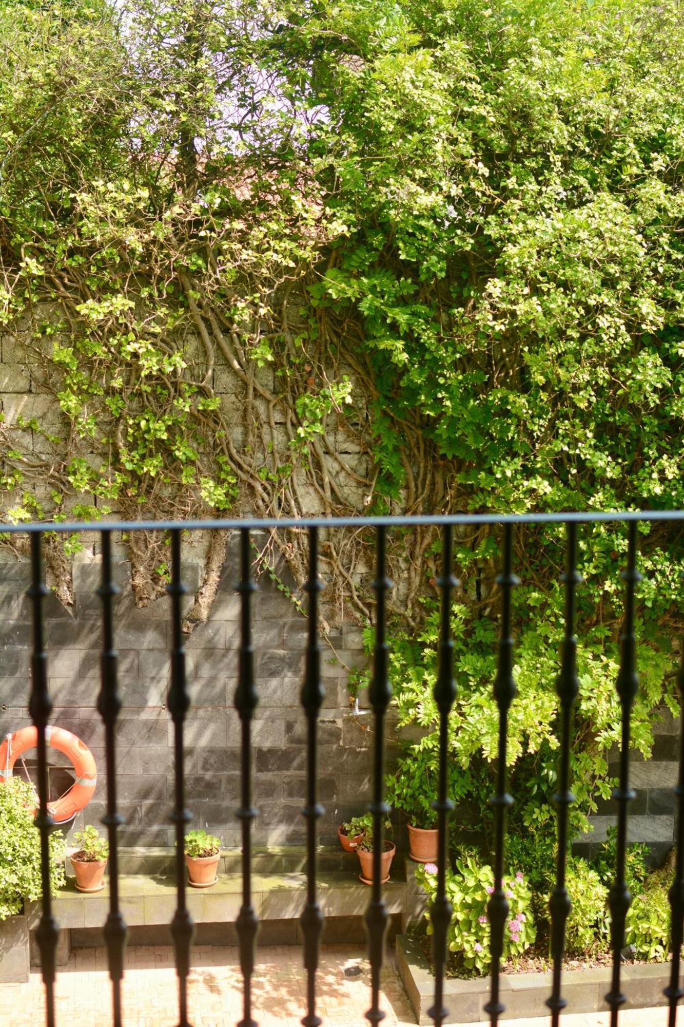 Boutique Hotel Mendi Argia San Sebastián Exterior foto